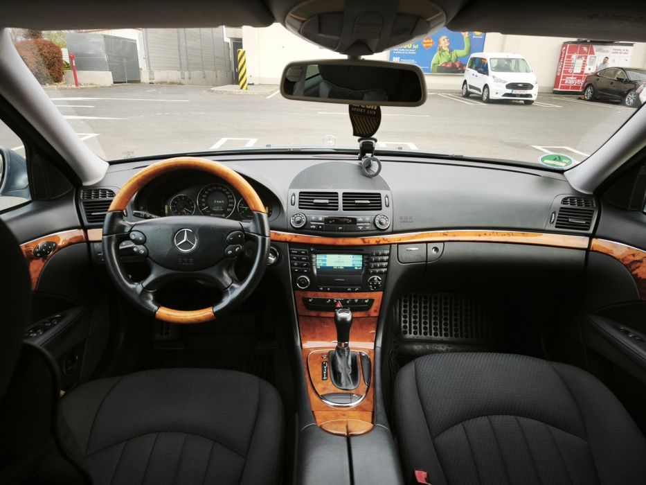 Mercedes E 220 W211 Facelift Automata  170 CP