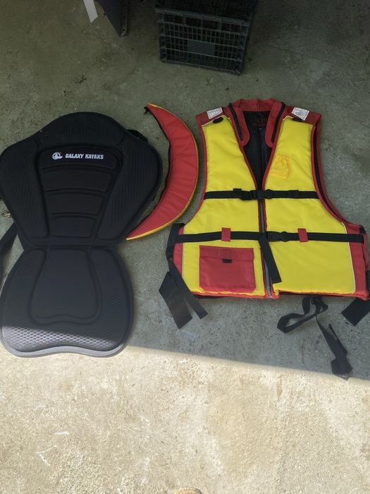 Caiac pescuit Galaxy Kayak sit on top rigid 1loc