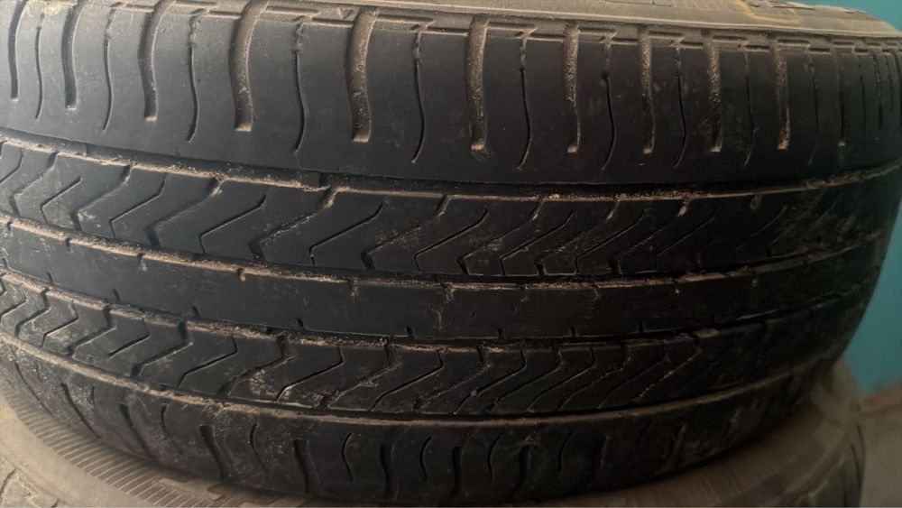 Продам шины 215 / 60 / R16