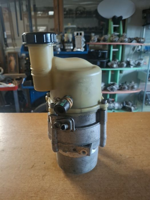 Pompă servo direcție Dacia Renault E5