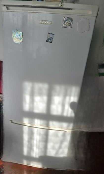 Продам холодильник