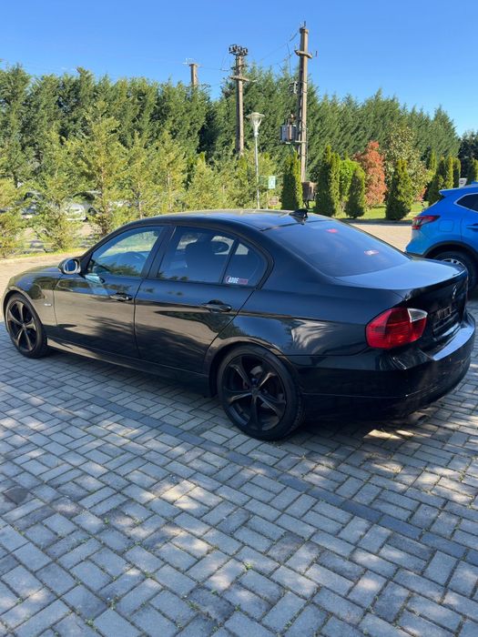 BMW 318d- 2.0 diesel