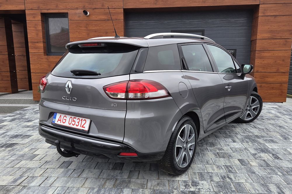 Renault Clio 4 / 1.5 Diesel  / Euro 5 / Navigatie