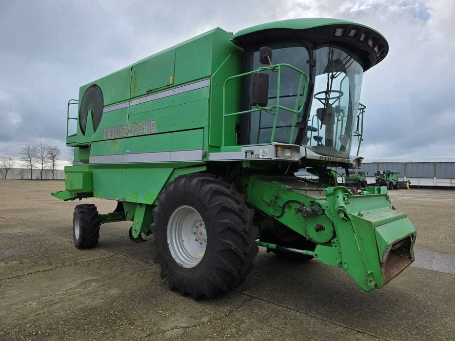 Combina agricola Deutz Fahr