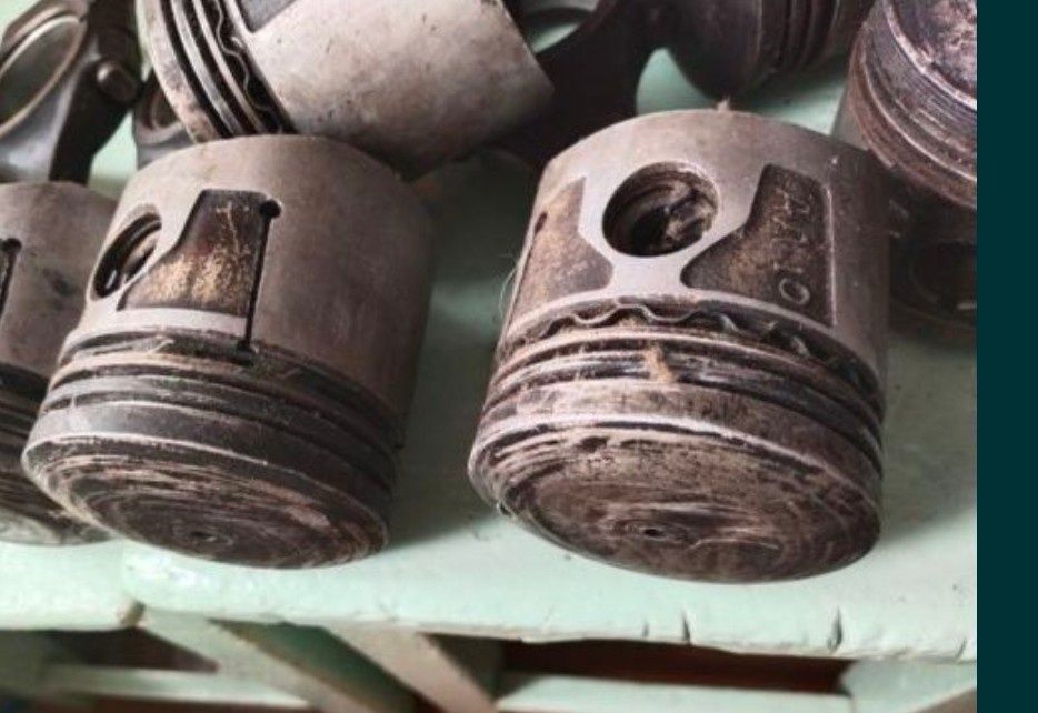 Поршни на Москвич б/у