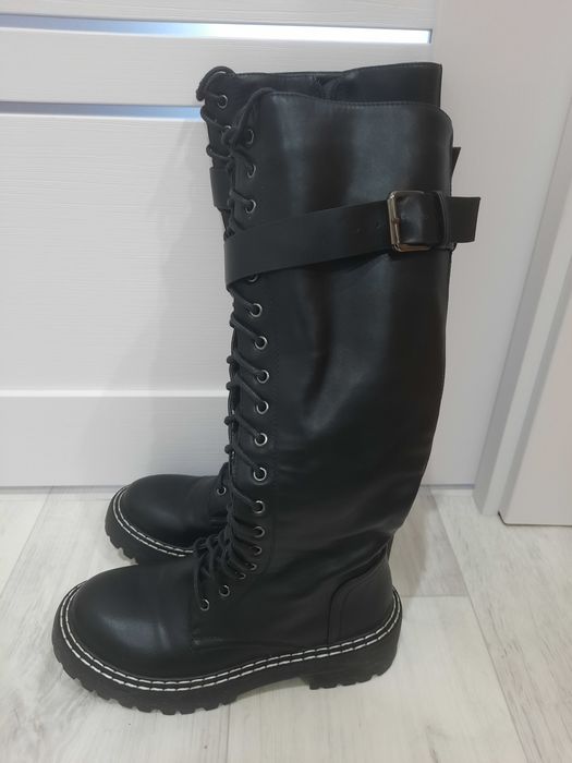 Продам осенние сапожки