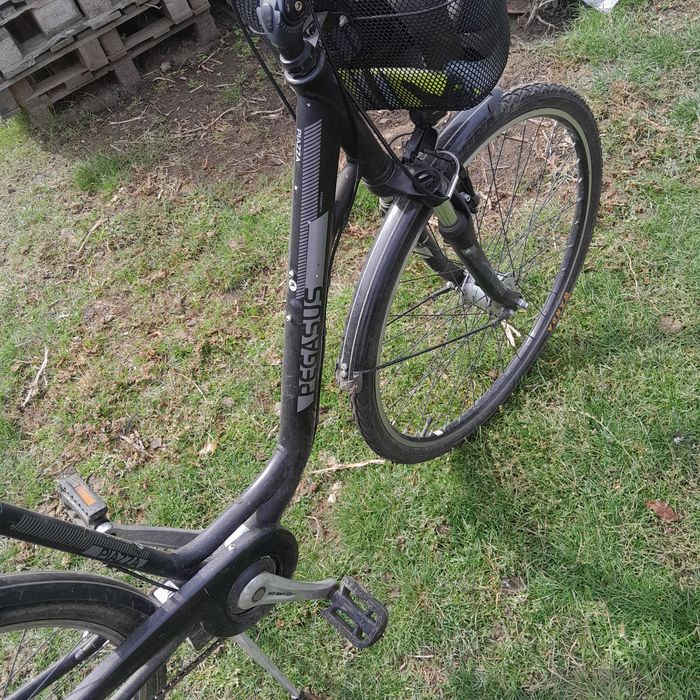 Vând bicicleta originală pegasus