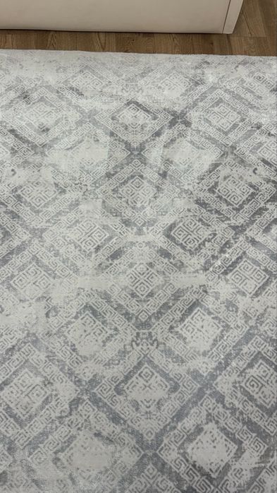 Ковер в комнату.