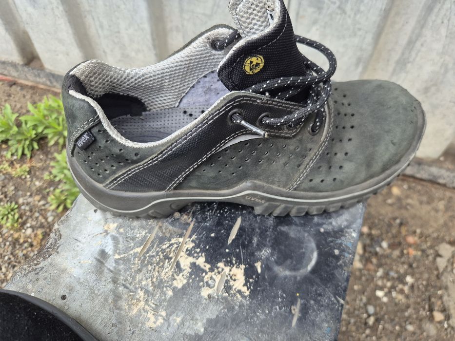 Pantof 40 Uvex pret pereche