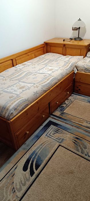 Ъглови легла от масив + ракла