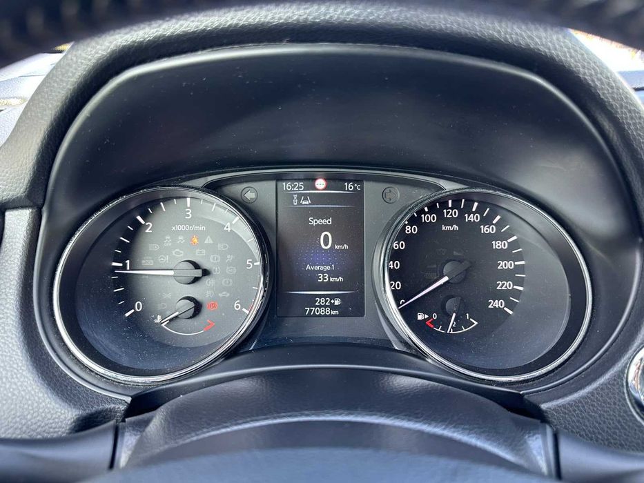 Nissan Qashqai N-Connecta 2017 | 1.6 dCi 130 CP | 4x4 | 77.000 km | Primul proprietar