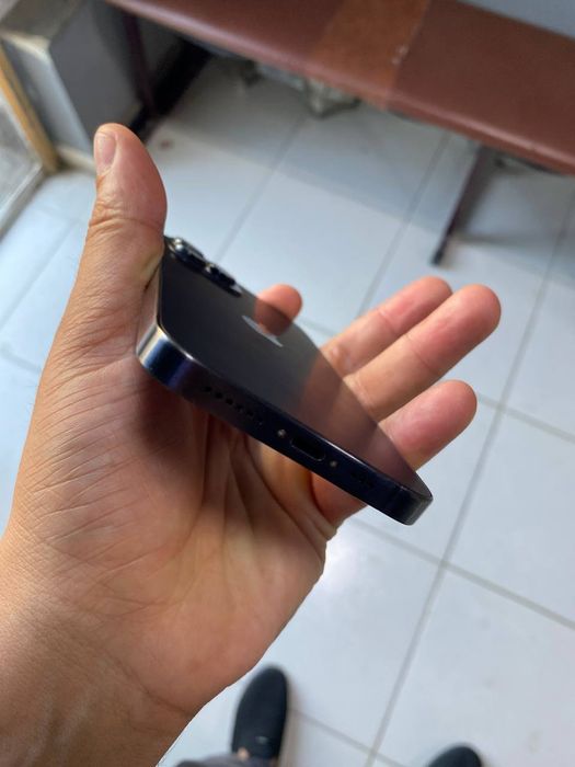 Iphone Xs 12 pro korpusda