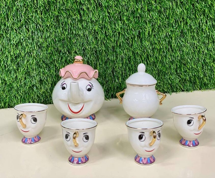 Чайный сервиз из мультфильма «Красавица и Чудовище».Оригинал