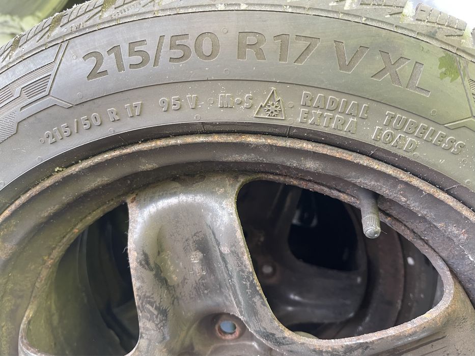 Anvelope de iarna 215 50 R17 Barum cu jante de tabla Opel