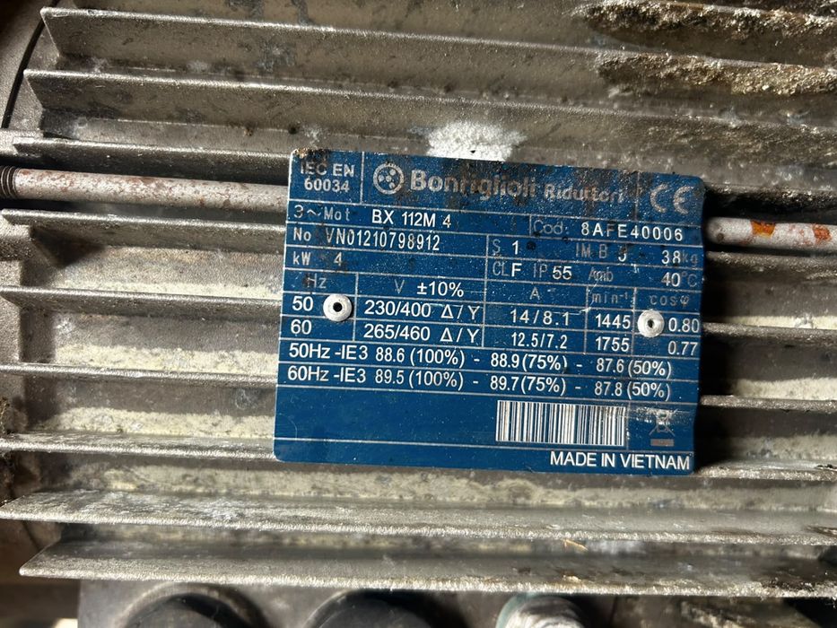 Vand motor electric cu reductor