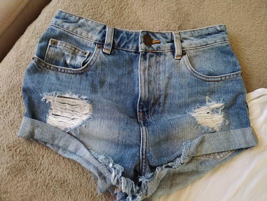 S Маркови къси дънкови гащи Mclem и Asos