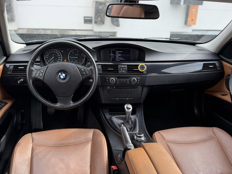 Bmw E91 320D 184 2012