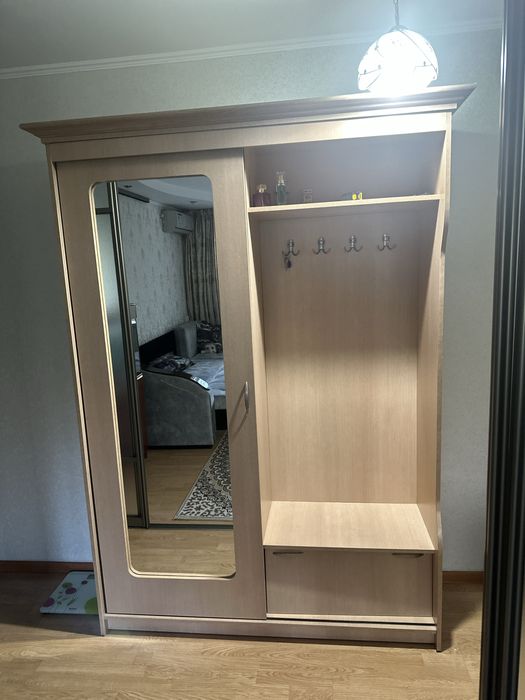Продам прихожку в хорошем состояние