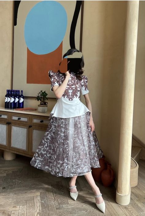 Платье .1 рет киілген.Б/у