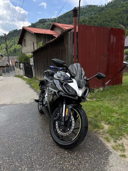 CFMOTO 300sr 2022