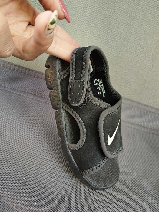 Сандали Найк 25 номер Чисто нови!