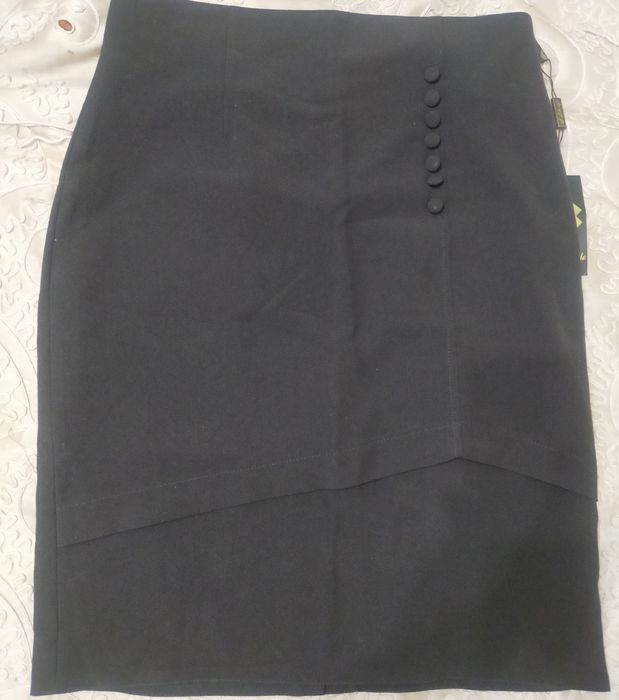 Юбка черная продам