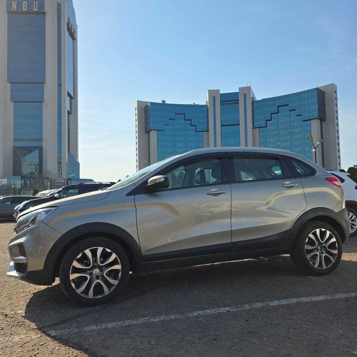 Продаю Lada X Ray Cross, 2021, 1.6 CVT