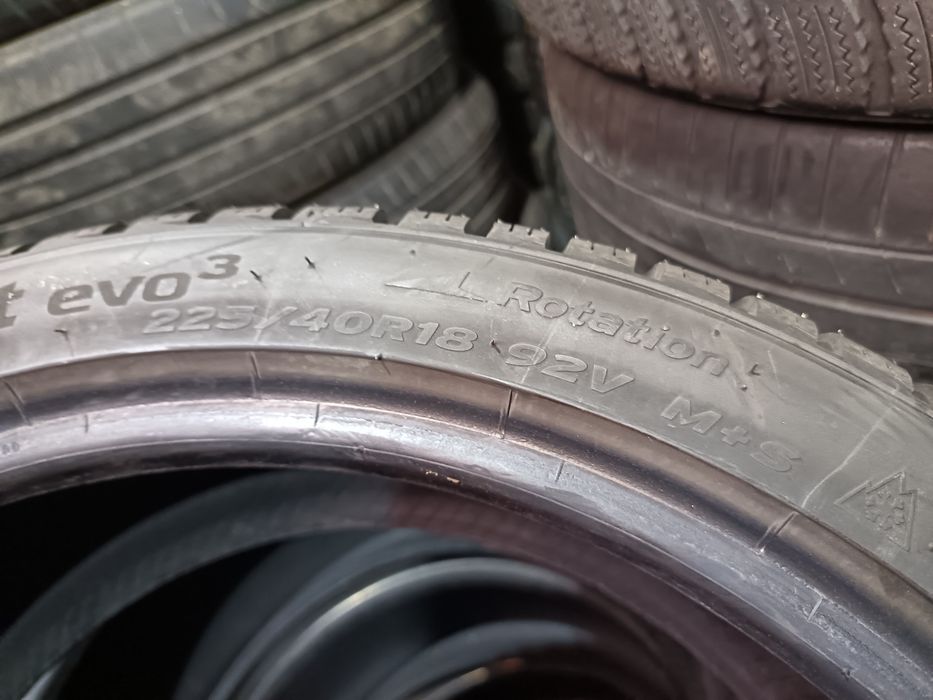 Anvelope MS iarna 225 40 18 hankook 2021 și 2022 5.5-6mm