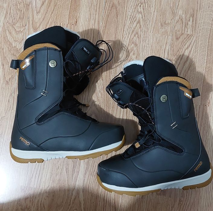 Дамски сноуборд обувки Nitro Crown TLS 39⅓,