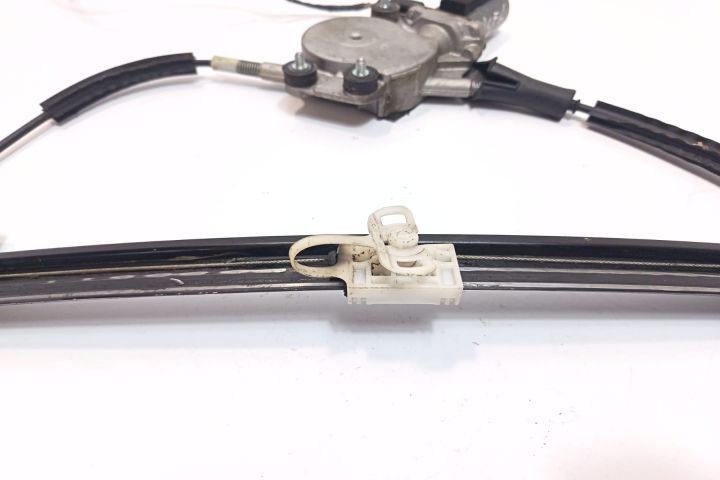 Macara geam fata stanga electrica cu motoras 46751870 Alfa Romeo 147