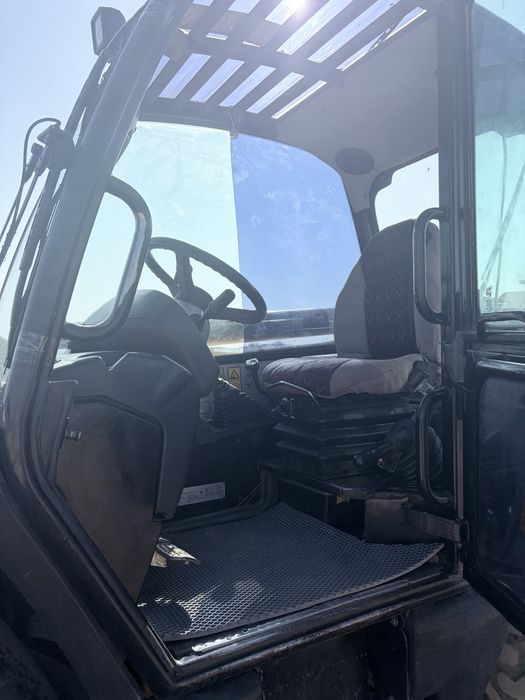 Телескопический погрузчик JCB (модель 535-125),