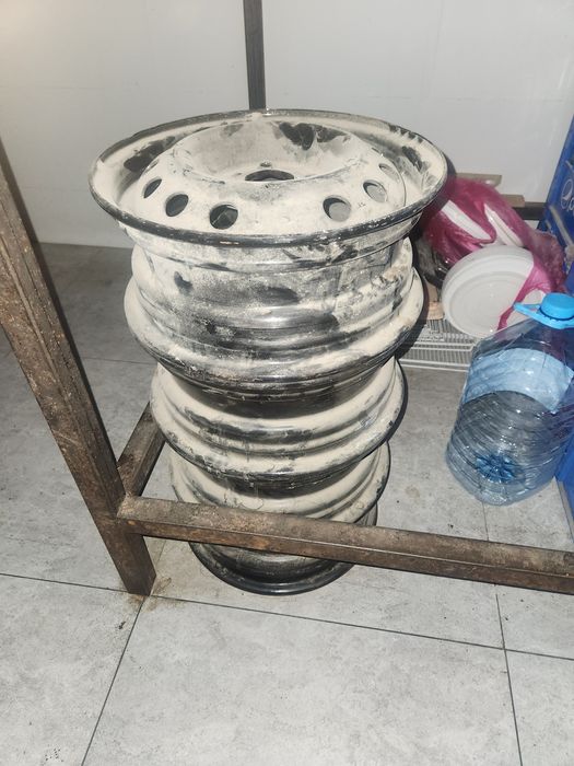 Диска R14 сотилади