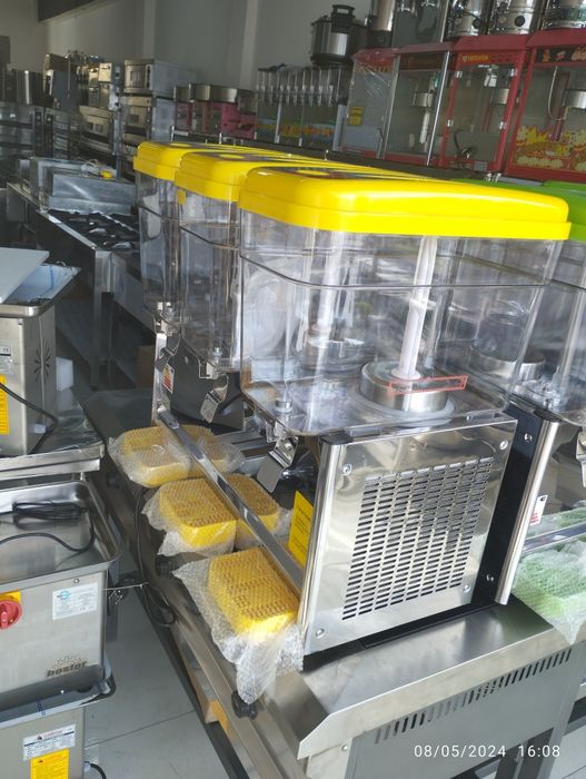 Sok aparat сок-охладитель 2 talgi hamda 3 taligi bor