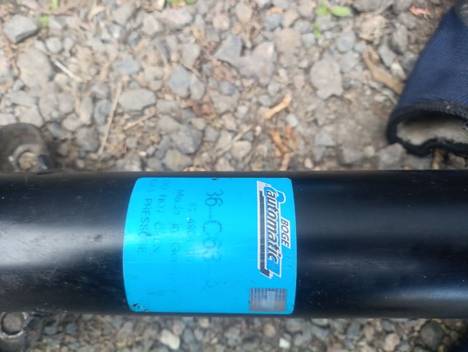 Стойки Мерседес w 203