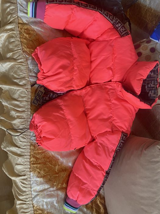 Зимни якета с естествен и изкуствен косъм