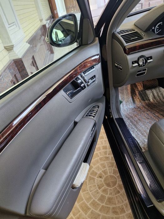 Продаётся мерседес S350