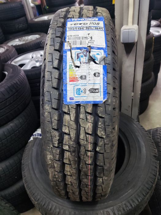 195R15C TOYO Tires H08