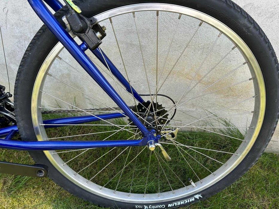 Bicicleta cadru carbon (ca nouă)