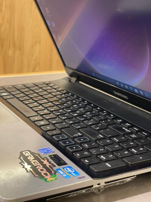 Продам ноутбук Samsung