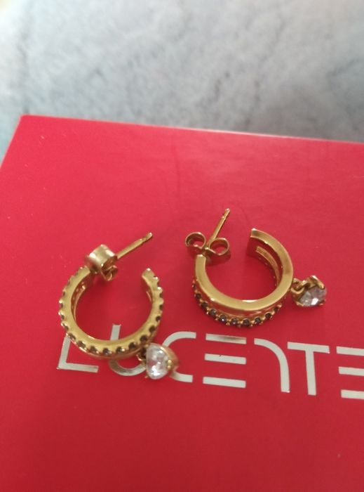Продам серьги позолоченные