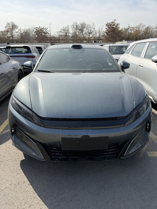 bivaydi xan L gibirid