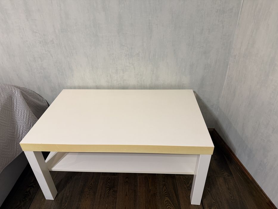 Журнальный стол Ikea