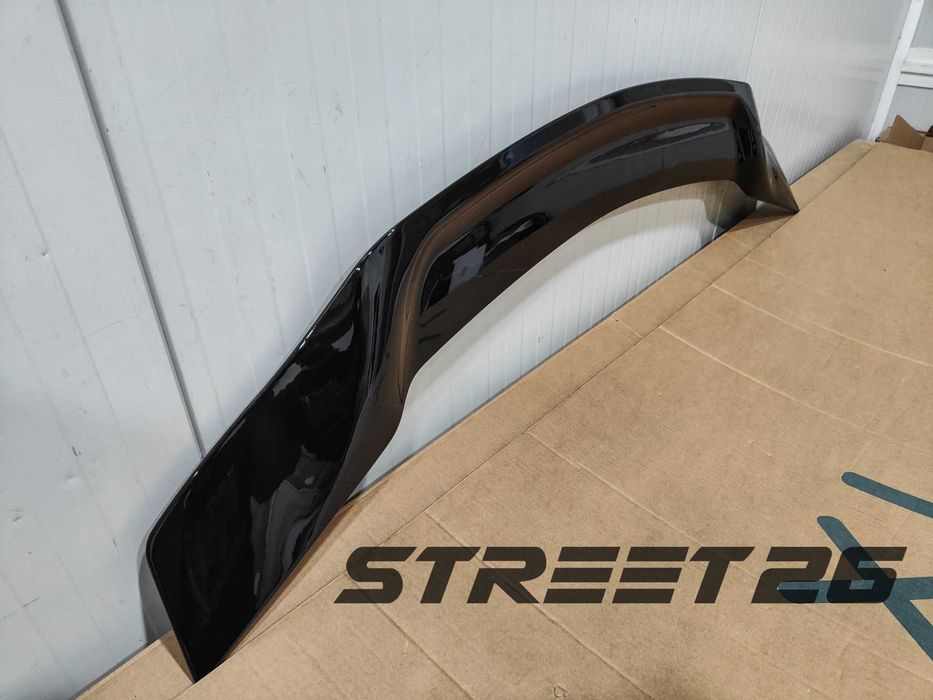 Eleron Lip Portbagaj Mercedes C-Class W204 (2007-2014)  Negru Lucios