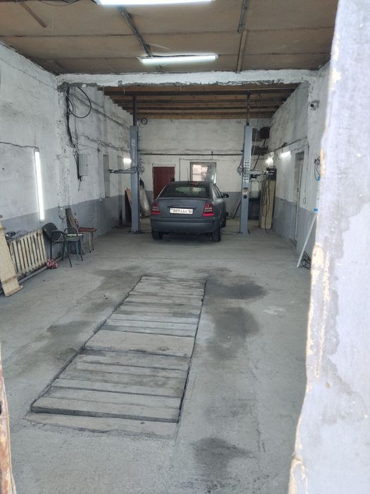 Сдам бокс  85 КВ метров