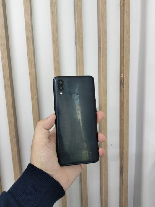 Продам Самсунг а10с 32гб