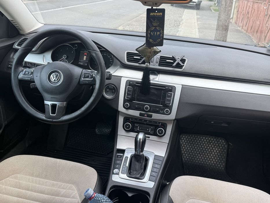 VOLKSWAGEN Passat 2011 — imagine 2