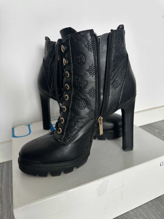Botine Guess marimea 39