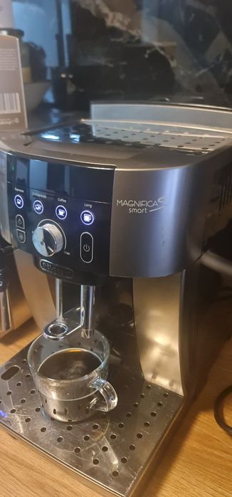 Expresor masina de cafea delonghi