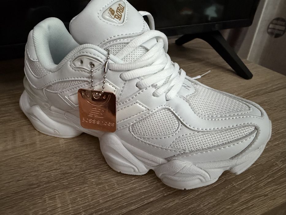 New Balance нови