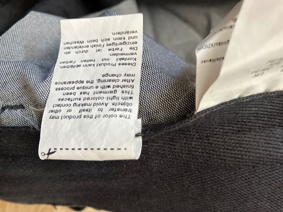 Boss L 34/36 мъжки черен